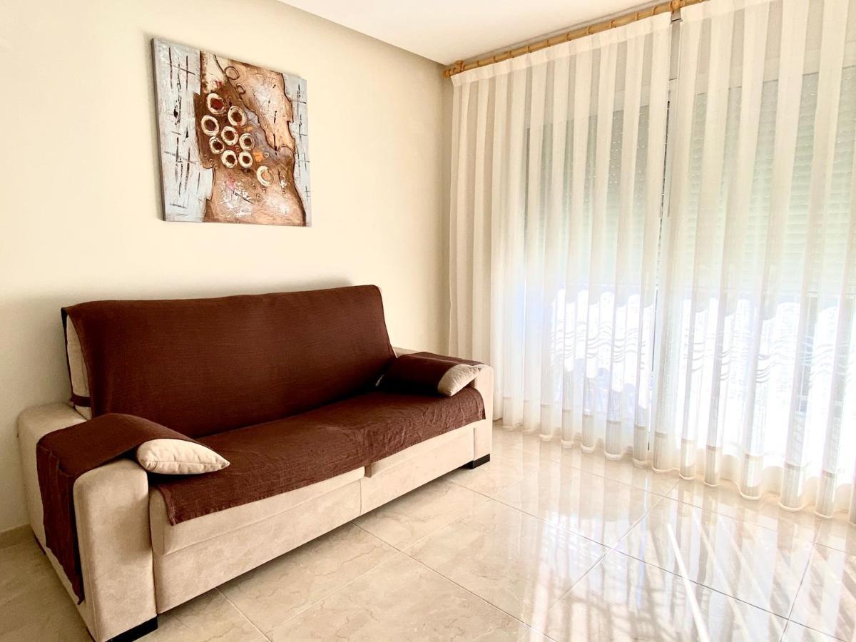 Apartamento Bonito Cerca De La Playa Cambrils Bagian luar foto