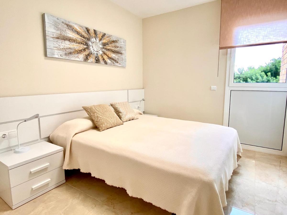 Apartamento Bonito Cerca De La Playa Cambrils Bagian luar foto