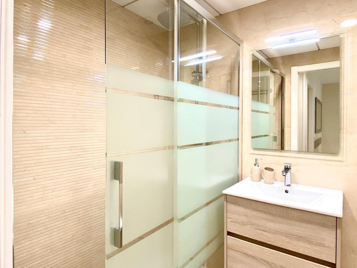 Apartamento Bonito Cerca De La Playa Cambrils Bagian luar foto
