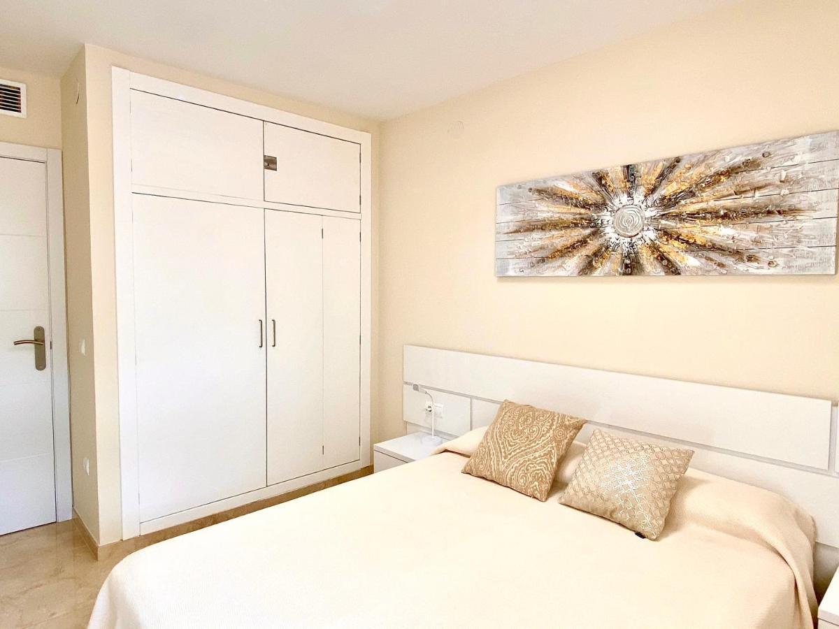 Apartamento Bonito Cerca De La Playa Cambrils Bagian luar foto